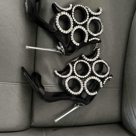 AZALEA WANG TERRA STILETTO BOOTIE SHOE- BLACK‎ - Picture 4 of 7